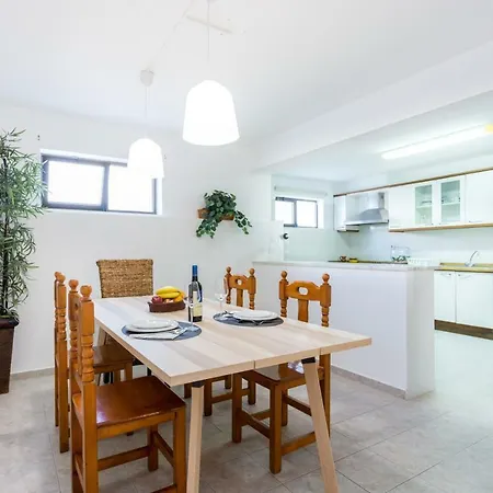 Guest house Safari *