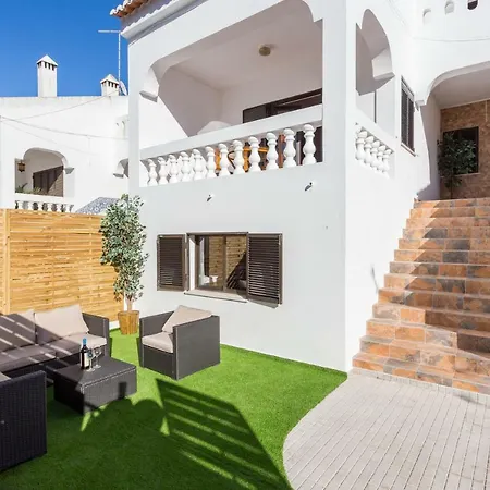 Guest house Safari *